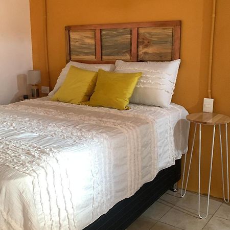 El Chirris B&B San Juan La Laguna Kültér fotó